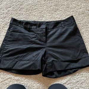 Black cotton/spandex cuffed shorts